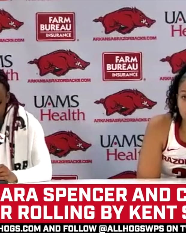 111722-Samara Spencer-Chrissy Carr-Kent State-ah